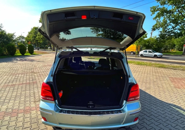 Mercedes-Benz GLK cena 42000 przebieg: 230000, rok produkcji 2009 z Pabianice małe 154